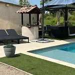 Jolie Independante Climatisee 3 Confort 6 Couchages, Piscine Chauffee 4 X 8 Disponible Selon Meteo De Mai A Fin Septembre, Jacuzzi 4 Places, Boulodrome Eclaire, Ping-pong, Wifi, Proche Commerces Animaux Domestiques Sur Demande