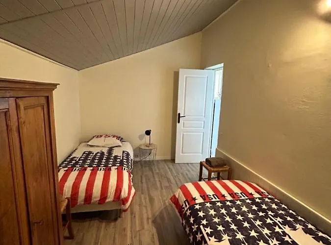 ヴィラ Jolie Independante Climatisee 3 Confort 6 Couchages, Piscine Chauffee 4 X 8 Disponible Selon Meteo De Mai A Fin Septembre, Jacuzzi 4 Places, Boulodrome Eclaire, Ping-pong, Wifi, Proche Commerces Animaux Domestiques Sur Demande