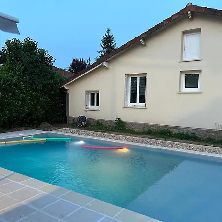 Villa Jolie Villa Independante Climatisee 3 Chambres Tout Confort 6 Couchages, Piscine Chauffee 4 X 8 Et Jacuzzi Disponibles De Mai A Fin Septembre, Boulodrome Eclaire, Ping-Pong, Wifi, Proche Commerces Animaux Domestiques Sur Demande *