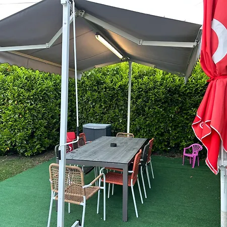 Jolie Independante Climatisee 3 Confort 6 Couchages, Piscine Chauffee 4 X 8 Disponible Selon Meteo De Mai A Fin Septembre, Jacuzzi 4 Places, Boulodrome Eclaire, Ping-pong, Wifi, Proche Commerces Animaux Domestiques Sur Demande *