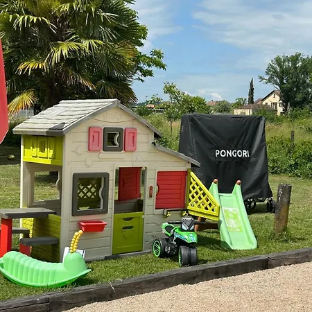 别墅 Jolie Independante Climatisee 3 Confort 6 Couchages, Piscine Chauffee 4 X 8 Disponible Selon Meteo De Mai A Fin Septembre, Jacuzzi 4 Places, Boulodrome Eclaire, Ping-pong, Wifi, Proche Commerces Animaux Domestiques Sur Demande 布里特努